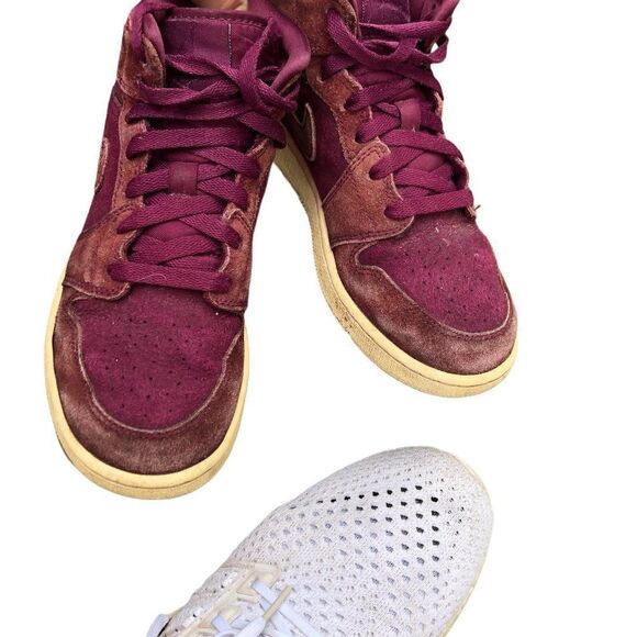 Nike Air Jordan 1 Retro Mid GS 'Bordeaux' Size 6.5 - Picture 4 of 16